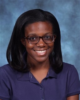 Kamryn Olds, Arts Editor