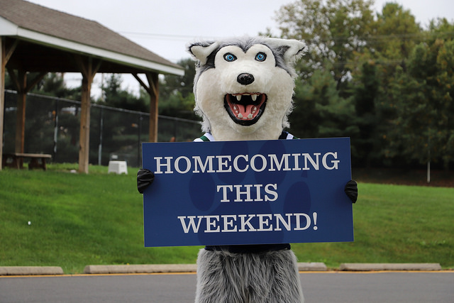 Klondike invites Flint Hill students, staff, and parents to Homecoming.