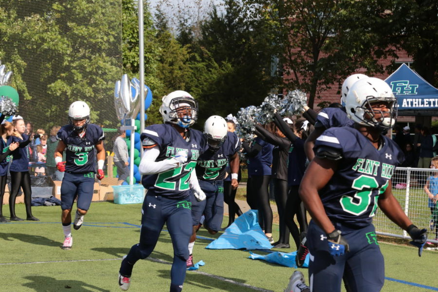 Huskies triumph in Homecoming games