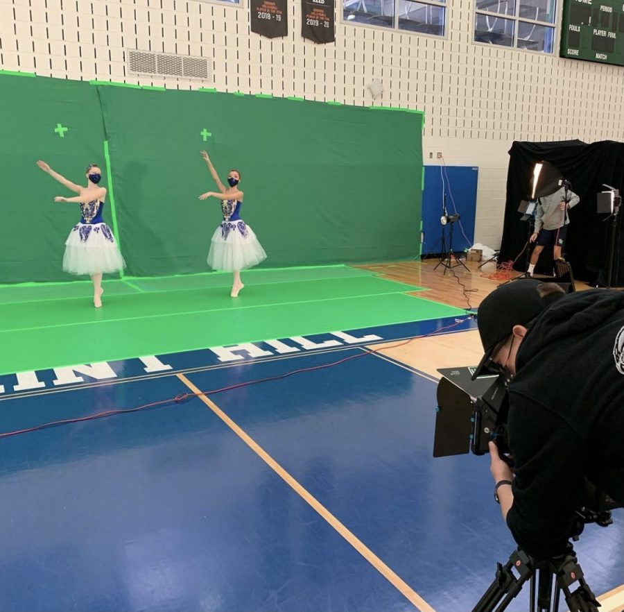 Upper School Theater and Film Students Collaborate for the Nutcracker Play, the First Time in Flint Hill History