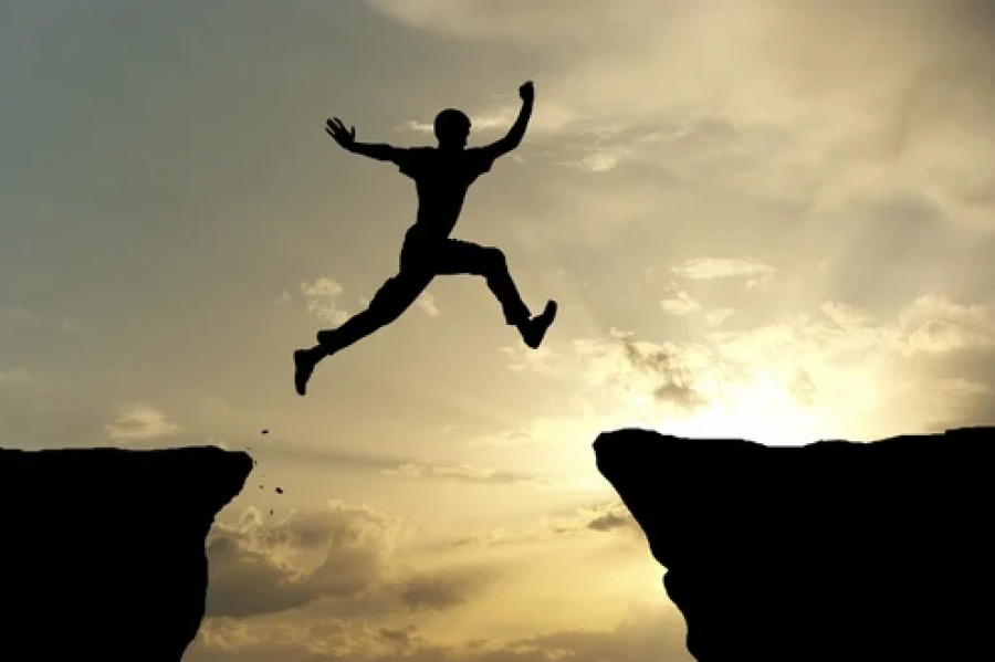 https://www.lifehack.org/articles/lifehack/how-to-better-yourself-one-day-at-a-time.html