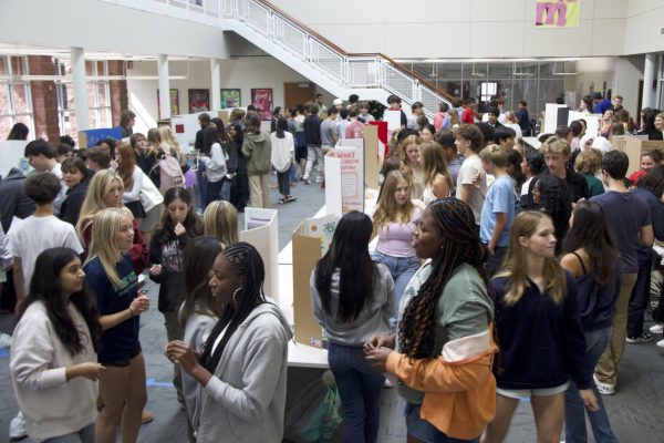 Students explore the Club Fair.