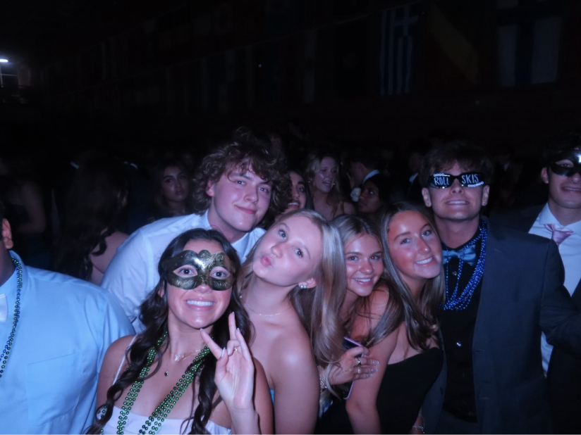 Students pose at the Homecoming dance.